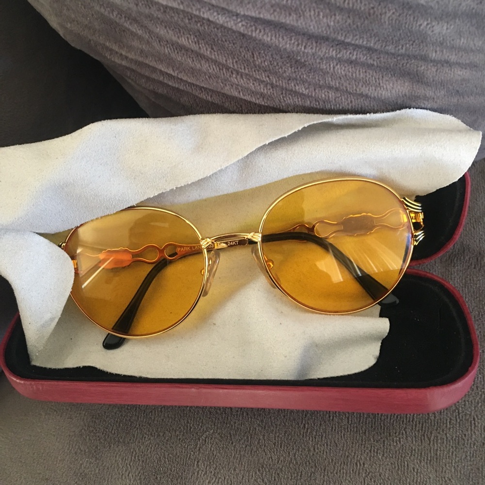 Hilton Park Lane 103 sunglasses